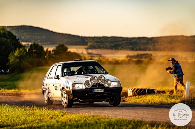 Pojďme si užít CON-WALL Rallye Jizera